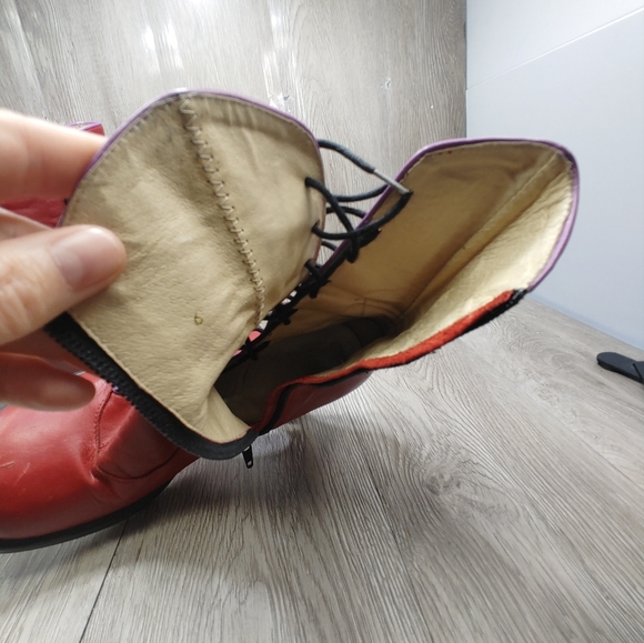 John Fluevog Red Lace Up Boots - Picture 8 of 10
